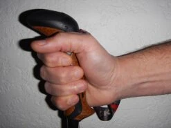 Leki Corklite -Survival Gear Hub Leki Hand closeup 001