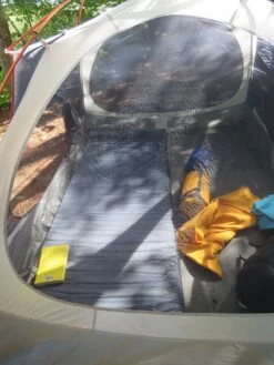 ALPS Mountaineering Lightweight Series Self Inflating Air Pads 32 ALPS Mountaineering Lightweight Series Self Inflating Air Pads -Survival Gear Hub mat 1