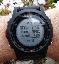 Garmin Fenix -Survival Gear Hub time zone