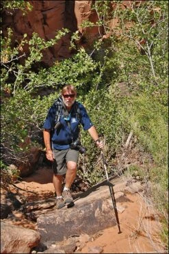 MSR Surelock UL-3 -Survival Gear Hub using pole